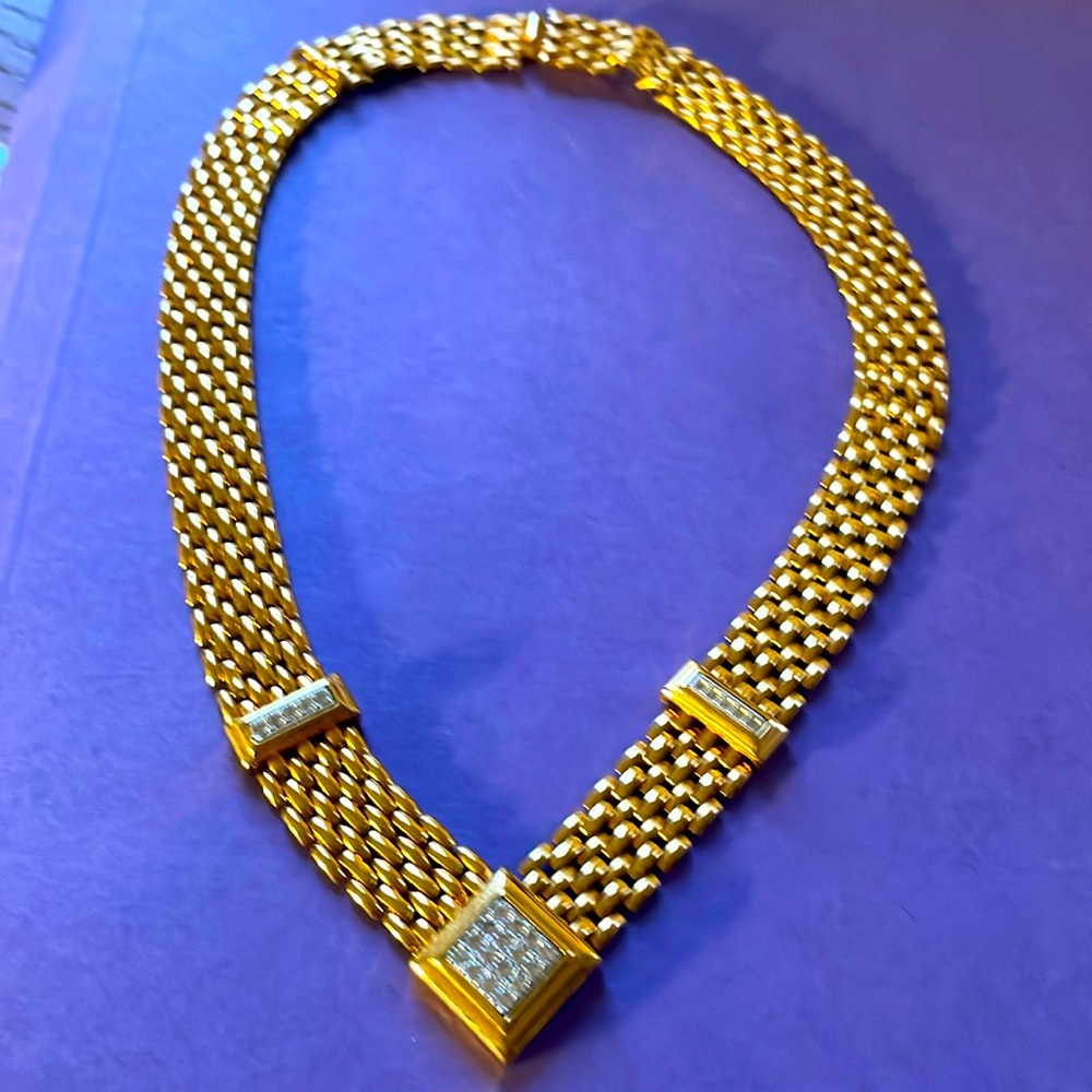 Vintage Avon  gold tone choker
